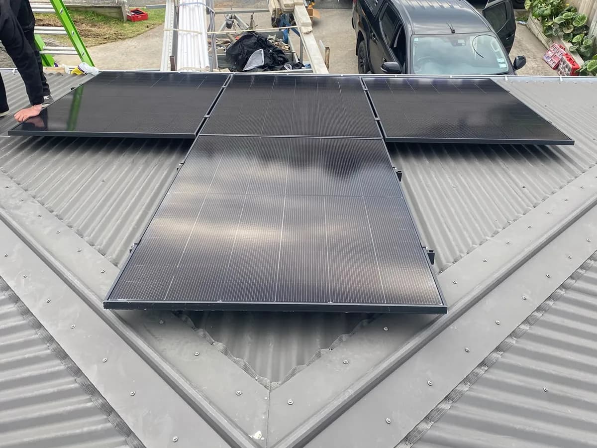 An 8.19kW EFS Solar array going onto a hip roof in Glen Avon, New Plymouth